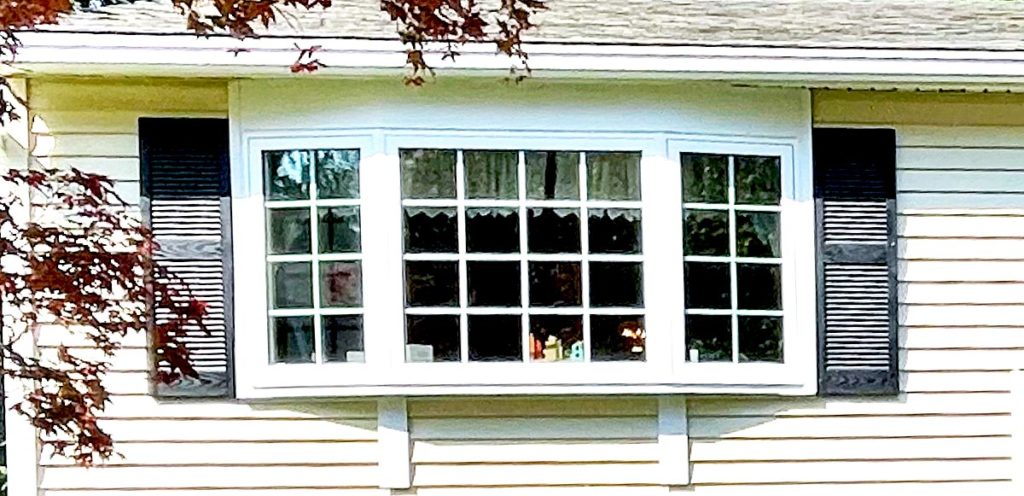 AWS replacement bay windows in south meriden, ct