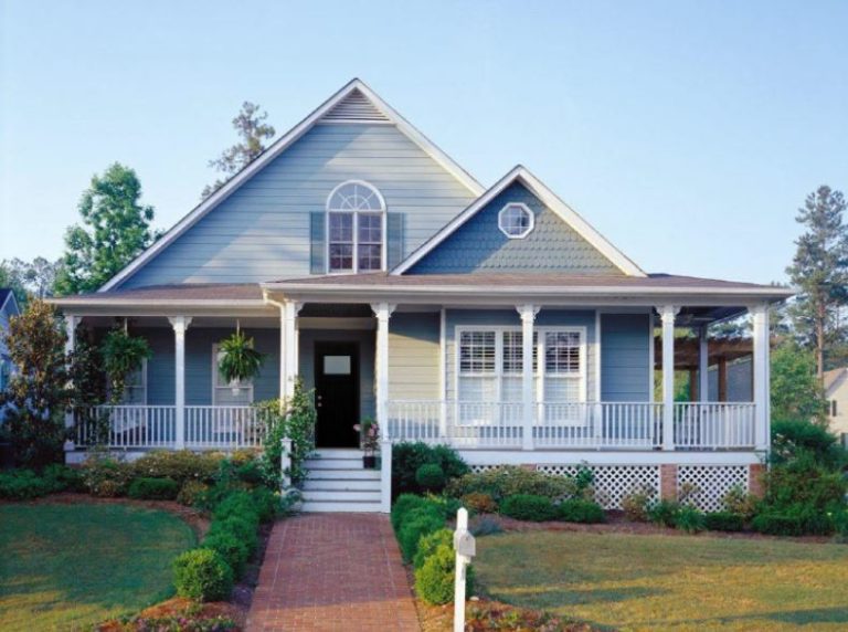 The Best Front Door Color for Your New England Home in 2021